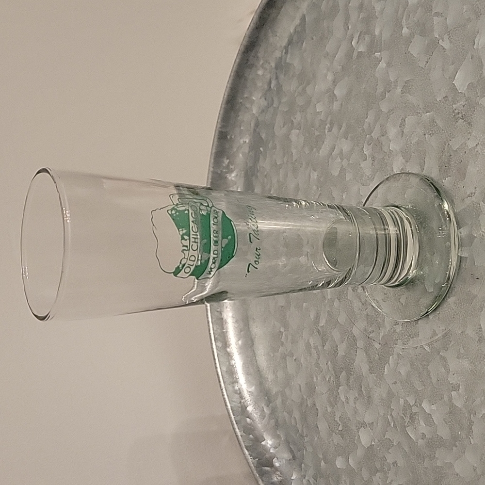 Old Chicago World Beer Tour glass vintage collectors glass gently loved